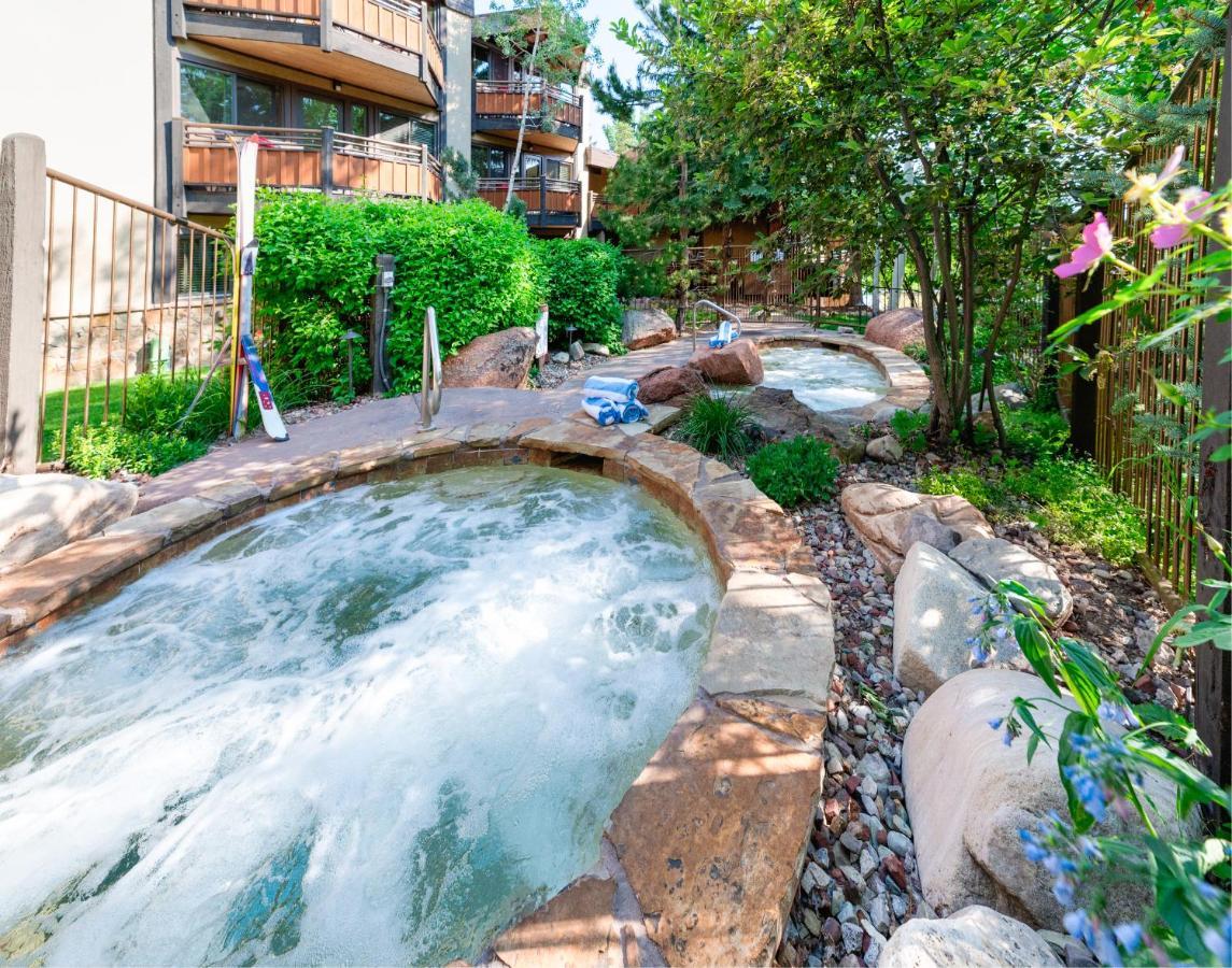 Laurelwood Condominiums 202 斯诺马斯村 外观 照片